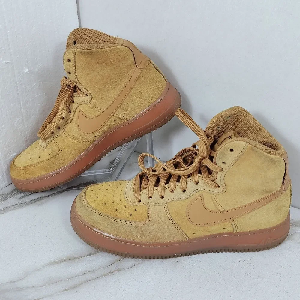 Nike Kids GS Air Force 1 High Lv8 Wheat Sneakers, Sz 7Y